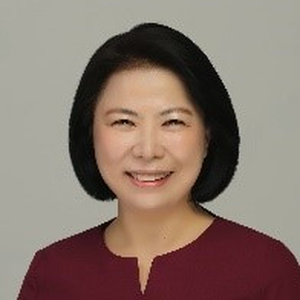 Kyungjin Song (Executive Director of Innovative Economy Forum)