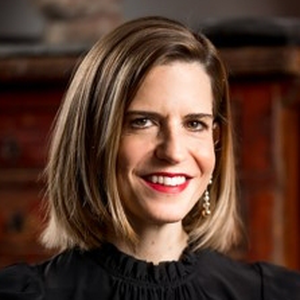 Chloe Reuter (Founding Partner at Gusto Luxe)