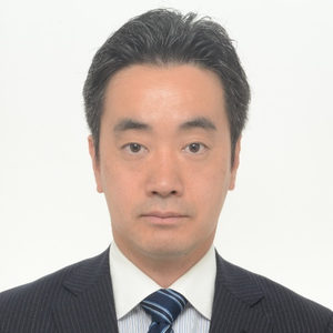 Inamura Takuma (Director of the Healthcare Industries Division at Ministry of Economy Trade and Industry)