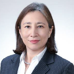 Naomi Fink (Managing Director - Global Strategist of Nikko Asset Management Group)