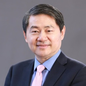 Dr. Henry Wang (Founder and President of Center for China and Globalization)